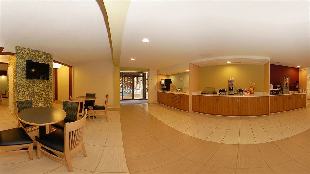 فندق Baymont By Wyndham ويليامزبرغ المظهر الخارجي الصورة